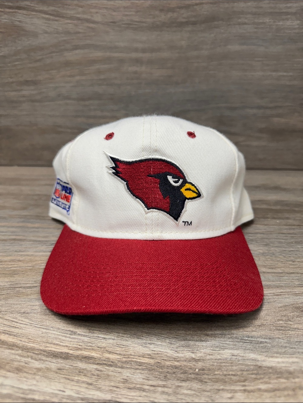 Vintage Arizona Cardinals Two-Tone NFL fitted hat size 7 3/8 - White & Red